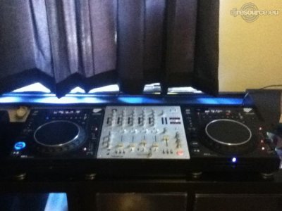 Show this booth : DJSHAK3S's DJ -Booth Sep'12